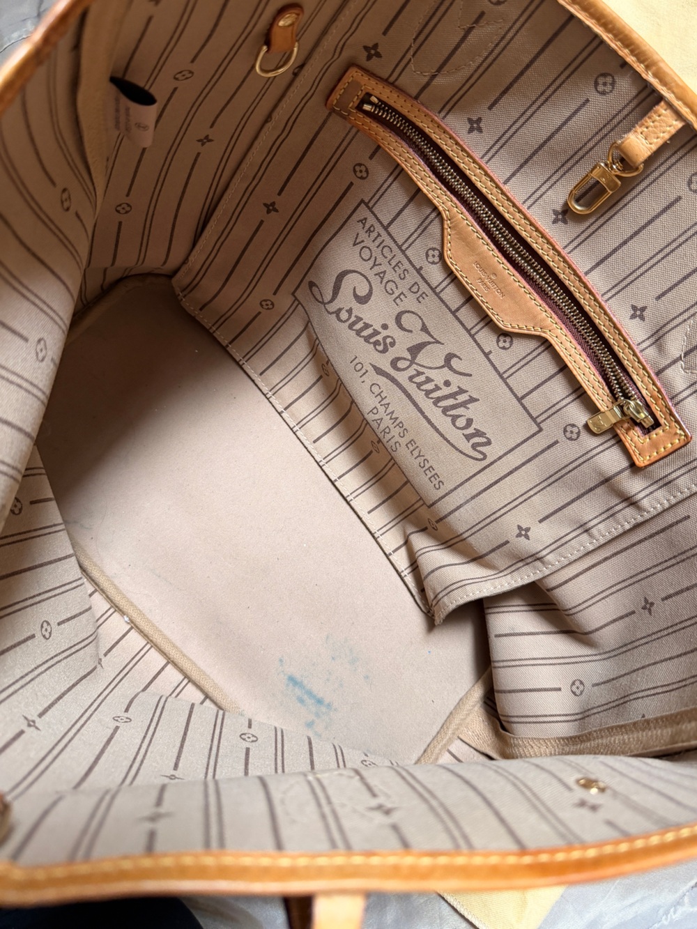 2014 Louis Vuitton Canvas Neverfull MM Tote in Brown - Picture 7 of 14